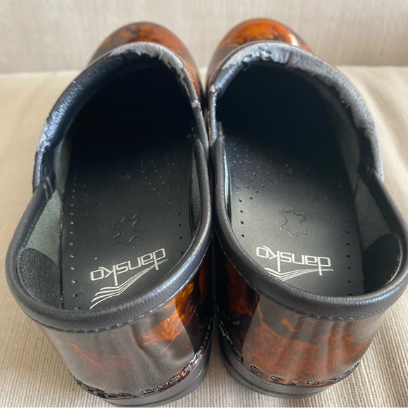 DANSKO PROFESSIONAL bronze swirl 
PATENT LEATHER CLOGS/mules size 37 shoes - Picture 8 of 14